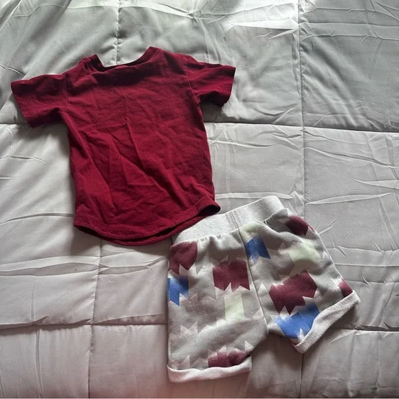 Adidas Toddler Set Size 12-18 Months - Picture 9 of 9